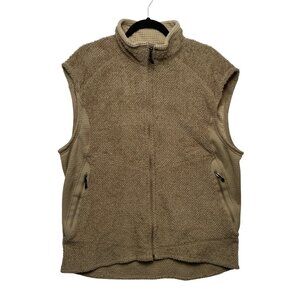 Patagonia Men’s Vest size XL khaki full zip outdoors all seasons